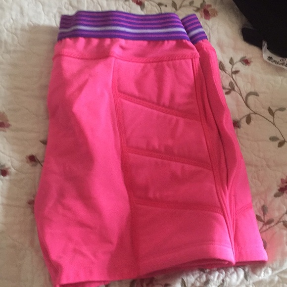 Under armor sliding shorts - Picture 3 of 4